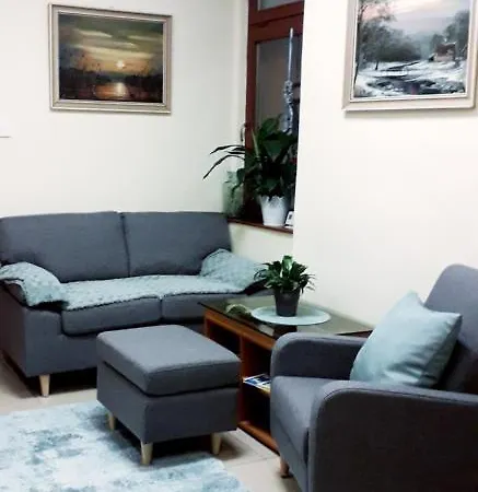 Diana Apartmanhaz アパート *