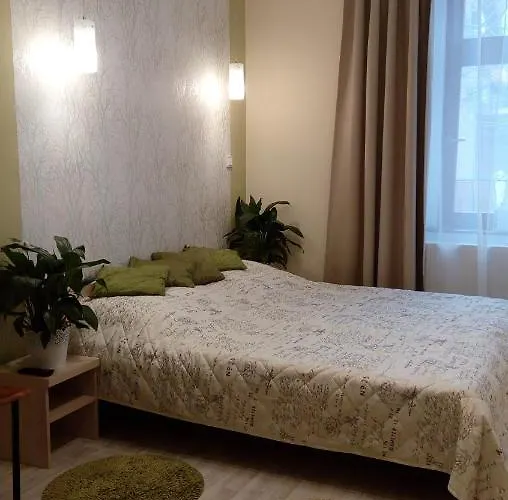 Diana Apartmanhaz Апартаменты Кестхей